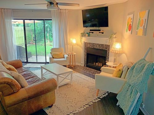 1768 Parc Vue Ave, Mount Pleasant SC  29464-7505 exterior