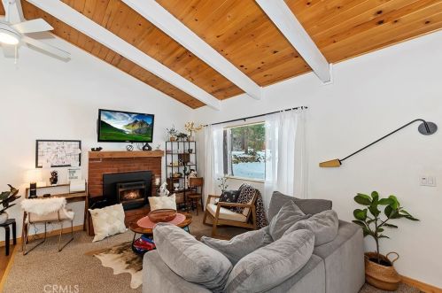 332 Brewer Way, Big Bear City CA  92314-9750 exterior