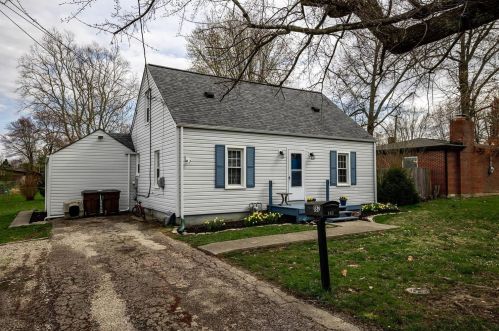 187 Kermit Ave, New Harmony, OH 45176-1511