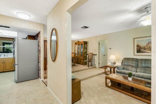 5123 Tellson Pl, Orlando, FL 32812-8738