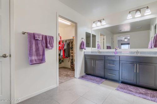 828 Placita Pozanco, Green Valley AZ  85614-3807 exterior