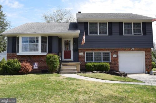 1149 Abbett Ln, West Deptford, NJ 08096-5029