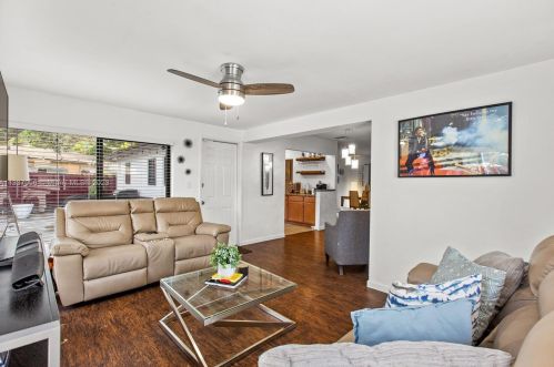 401 57th Way, Hollywood FL  33023-1435 exterior