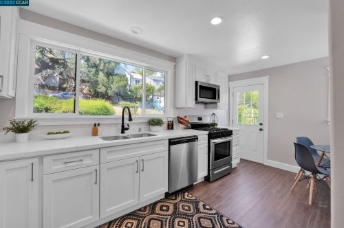 430 Arlington Ave, Berkeley CA  94707-1609 exterior