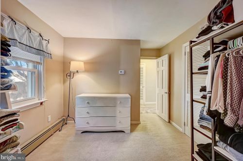 1497 Sweetbriar Ln, Lansdale PA 19446-3240 exterior