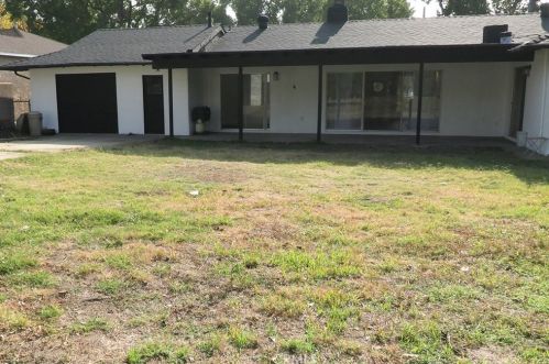 754 Marshall Blvd, San Bernardino CA  92404-2431 exterior