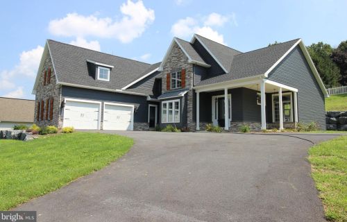 5035 Ravenwood Rd, Navy Sup Dpt, PA 17055-6782