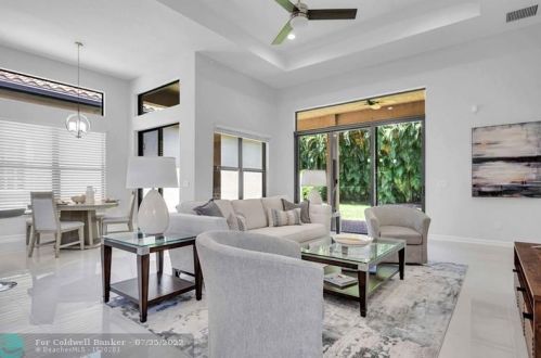 8178 Hutchinson Ct, Delray Beach FL  33446-5679 exterior