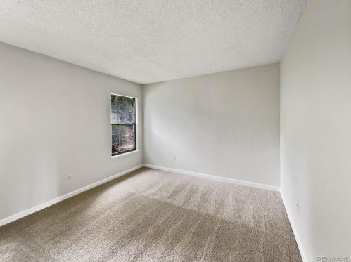 3857 Fraser St, Denver CO 80014-3829 exterior