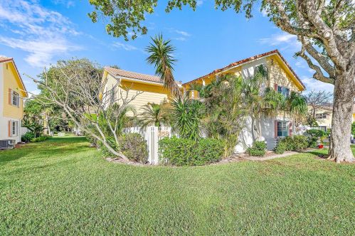 258 Seabreeze Cir, Jupiter FL  33477-6416 exterior