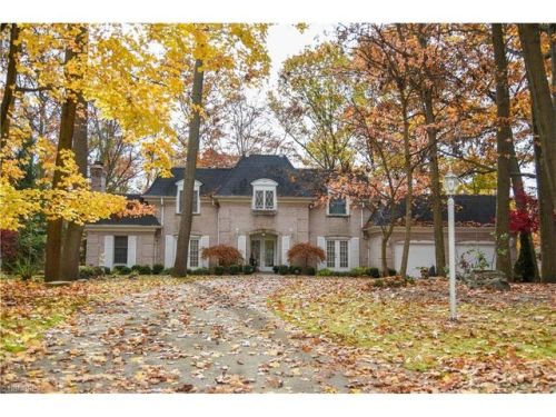 5363 Rustic Hills Dr, Medina, OH 44256-8784