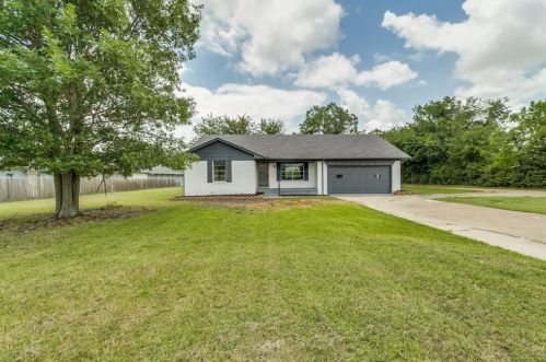 925 Lucas Rd, Allen TX  75002-7451 exterior
