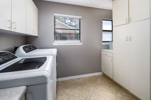 71 Lk Lorraine Cir, Shalimar FL  32579-1617 exterior