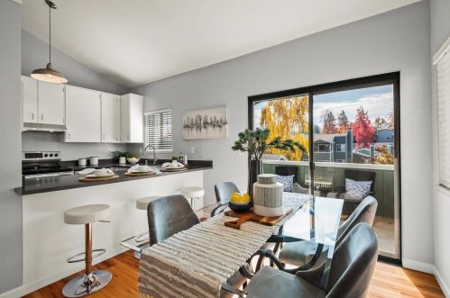 1068 Maywood Ln, Pacheco CA  94553-4176 exterior