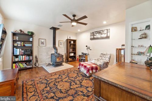 10719 Kettle Run Rd, Nokesville VA  20181-1715 exterior