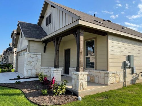 600 Reinhardt Blvd, Georgetown TX  78626 exterior