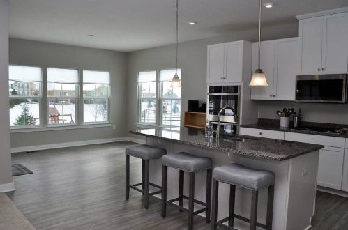 1702 Keela Dr, Pataskala OH  43062-7121 exterior