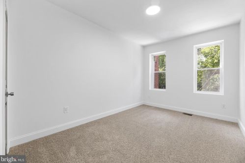 1249 Langham Ave, Camden NJ  08103-2818 exterior