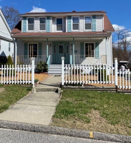 22 Grammont Rd, Worcester, MA 01607-1139