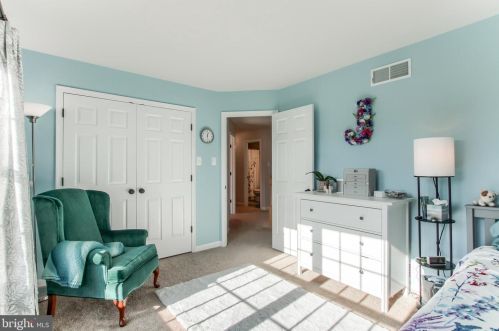 23 Surrey Ln, Navy Sup Dpt PA  17050-7801 exterior