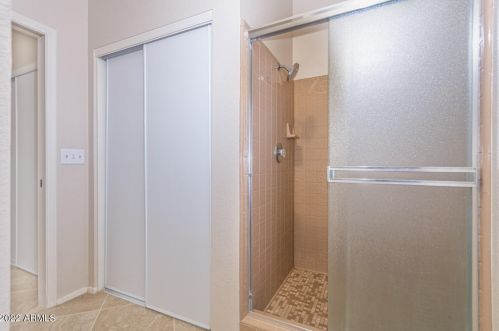 2135 Lk Shr Dr, Casa Grande AZ  85122-6105 exterior