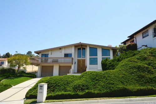 1129 Via Zumaya, Palos Verdes Estates, CA 90274-2817