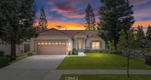 10017 Timeless Rose Ct, Bakersfield CA  93311-3730 exterior