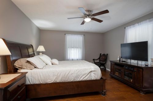 1001 Farmington Ln, Washington Ch OH  43160-8641 exterior