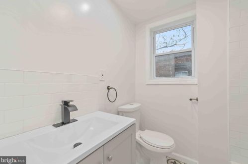 630 24th St, Camden NJ  08105-3806 exterior