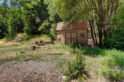 19121 Greenhorn Rd, Grass Valley CA  95945-8627 exterior