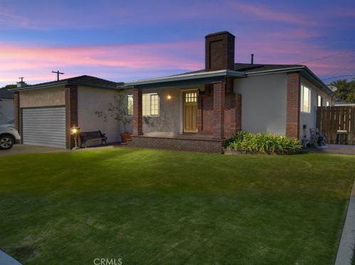 5329 Peabody St, Long Beach, CA 90808-2543