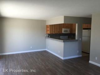 1746 Charleston Ln, Encinitas CA  92024-4225 exterior