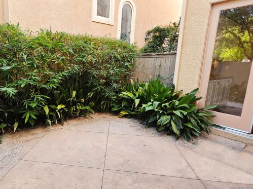 1441 Caminito Sicilia, Chula Vista CA  91915-4143 exterior