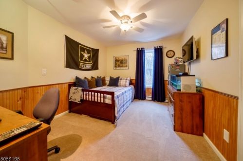 130 Holland Rd, Wantage NJ  07461-2835 exterior