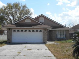 6725 Meritmoor Cir, Orlando FL  32818-2279 exterior