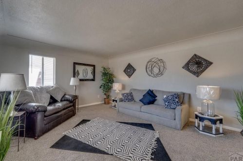 112 Cornell Cir, Pueblo CO  81005-1613 exterior