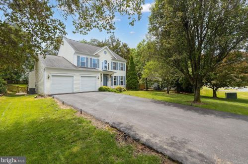 4110 Amelia Dr, Fredericksburg VA  22408-5508 exterior