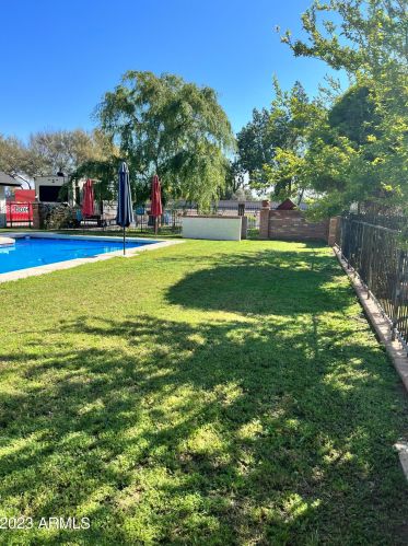 733 Campbell Ave, Gilbert AZ 85234-3215 exterior