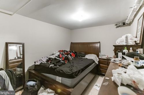 1092 Hopkins Ave, Manor PA  19036-1222 exterior