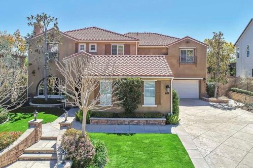 24212 Reyes Adobe Way, Santa Clarita, CA 91354-1558