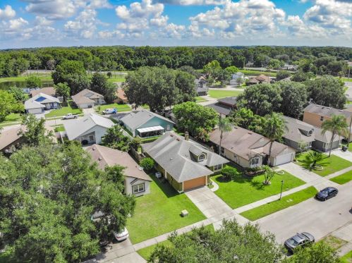 10021 Sandbar St, Orlando, FL 32825-8123