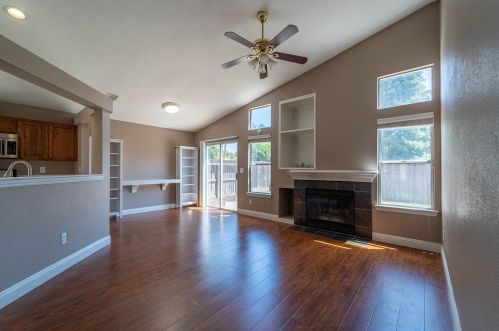 4924 Apple Farm Ln, Salida CA  95368-9000 exterior