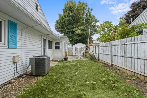 1117 Erie St, Bellefontaine OH  43311-2536 exterior