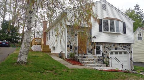 31 Crescent Ave, New Britain, CT 06051-4103