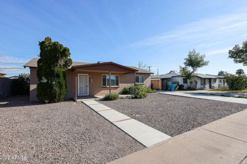 8525 30th Dr, Phoenix AZ  85051-3903 exterior