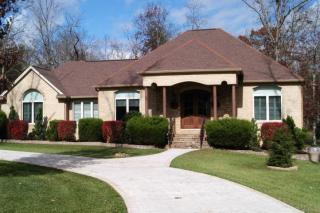 175 Woodhaven Dr, Crossville, TN 38571-5739
