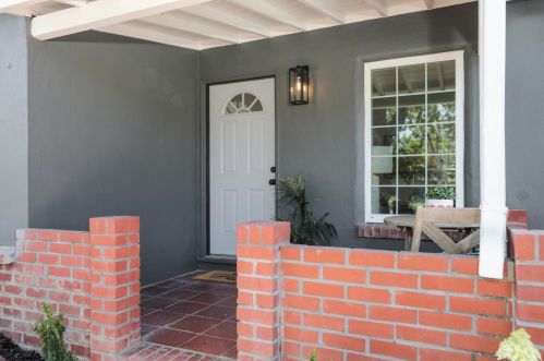 590 Fremont Ave, Sunnyvale, CA 94087-3301