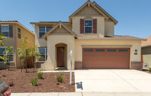 1290 Elm Ave, Greenfield, CA 93927-5556