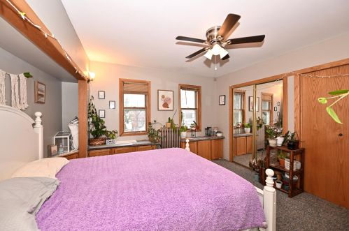 3269 Bartlett Ave, Milwaukee WI  53211-3022 exterior