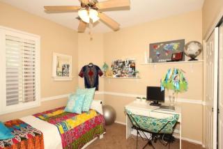 4088 Vineyard Ave, Gilbert, AZ 85297-9741